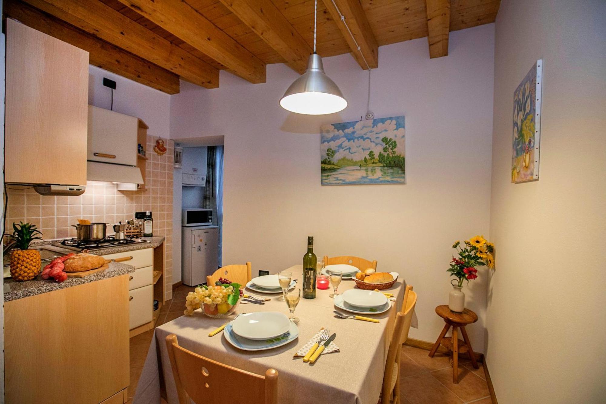 Appartamento Centro Storico Riva - Happy Rentals Εξωτερικό φωτογραφία